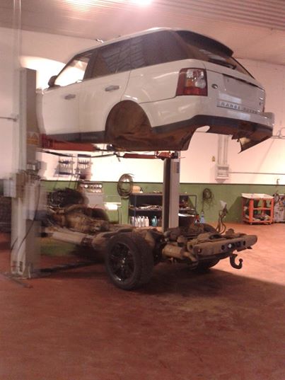Talleres Y Grúas Auto Real SL